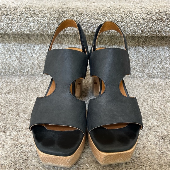 Cocolico Varick platform sandals. Leather and wood. Limited puzzle wood series - Picture 4 of 16